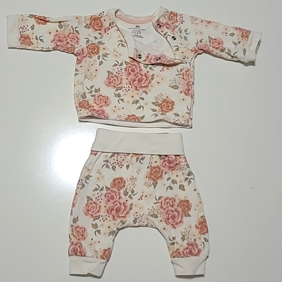H&M NEW BORN BABY GIRL JOGGING SET - Picture 2 of 9